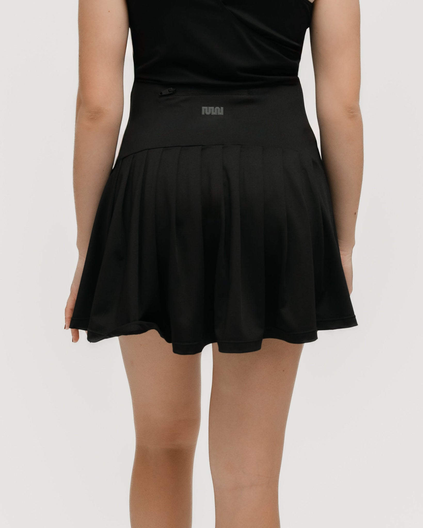 MAISTROS Black Skirt