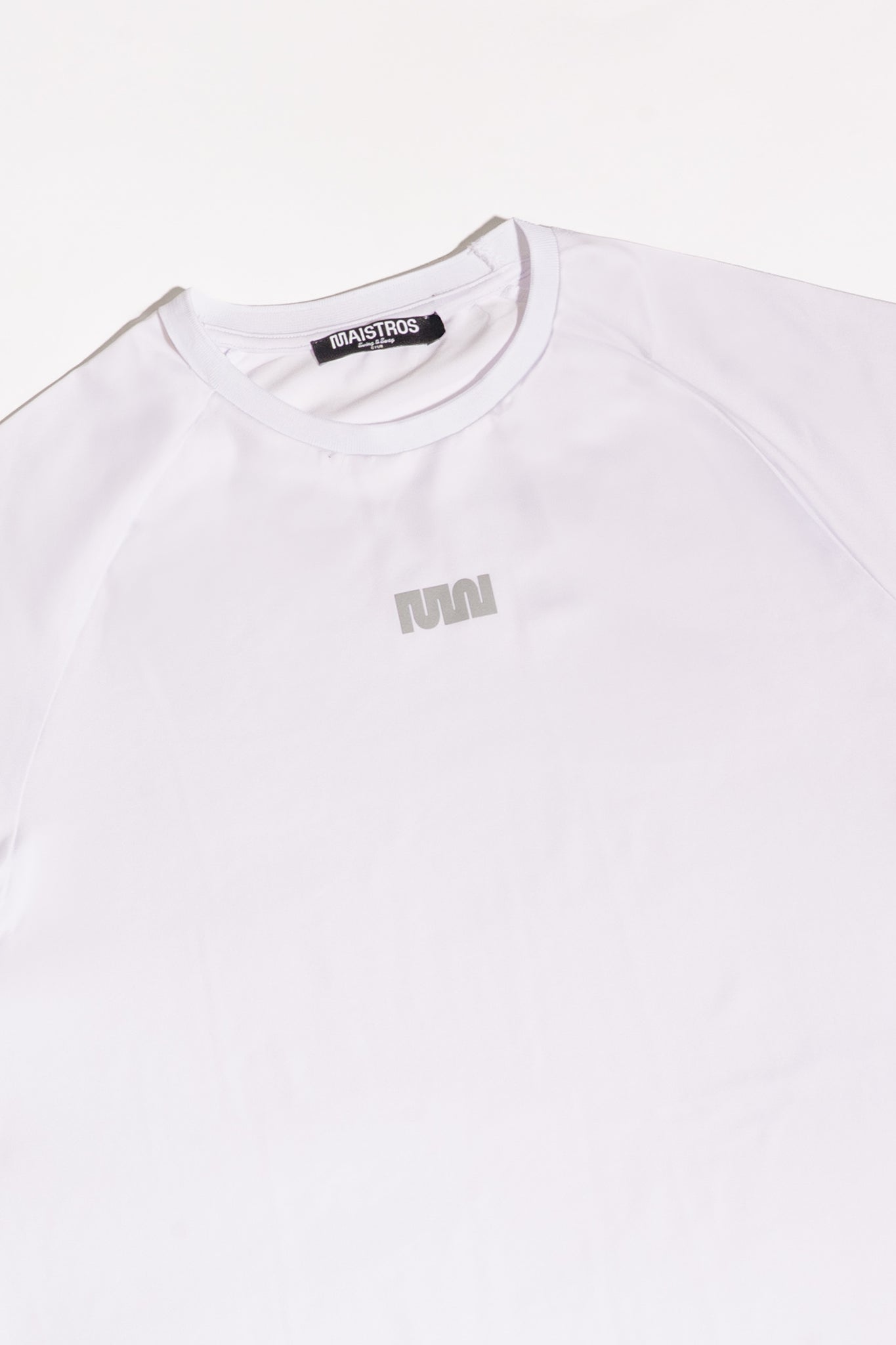 MAISTROS Mai White Camiseta